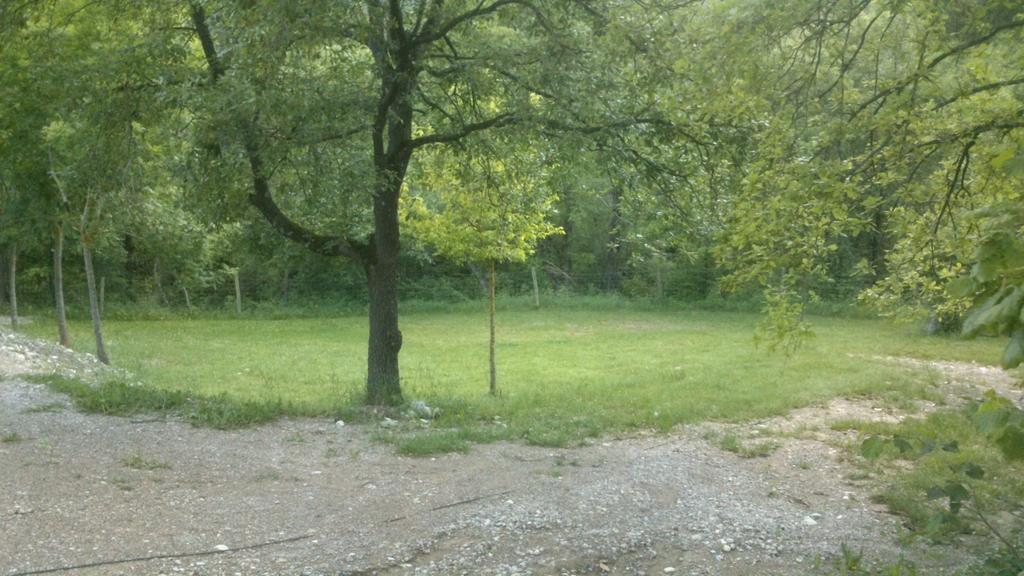 Camping L'Espelt Ла-Побла-де-Лильет Экстерьер фото